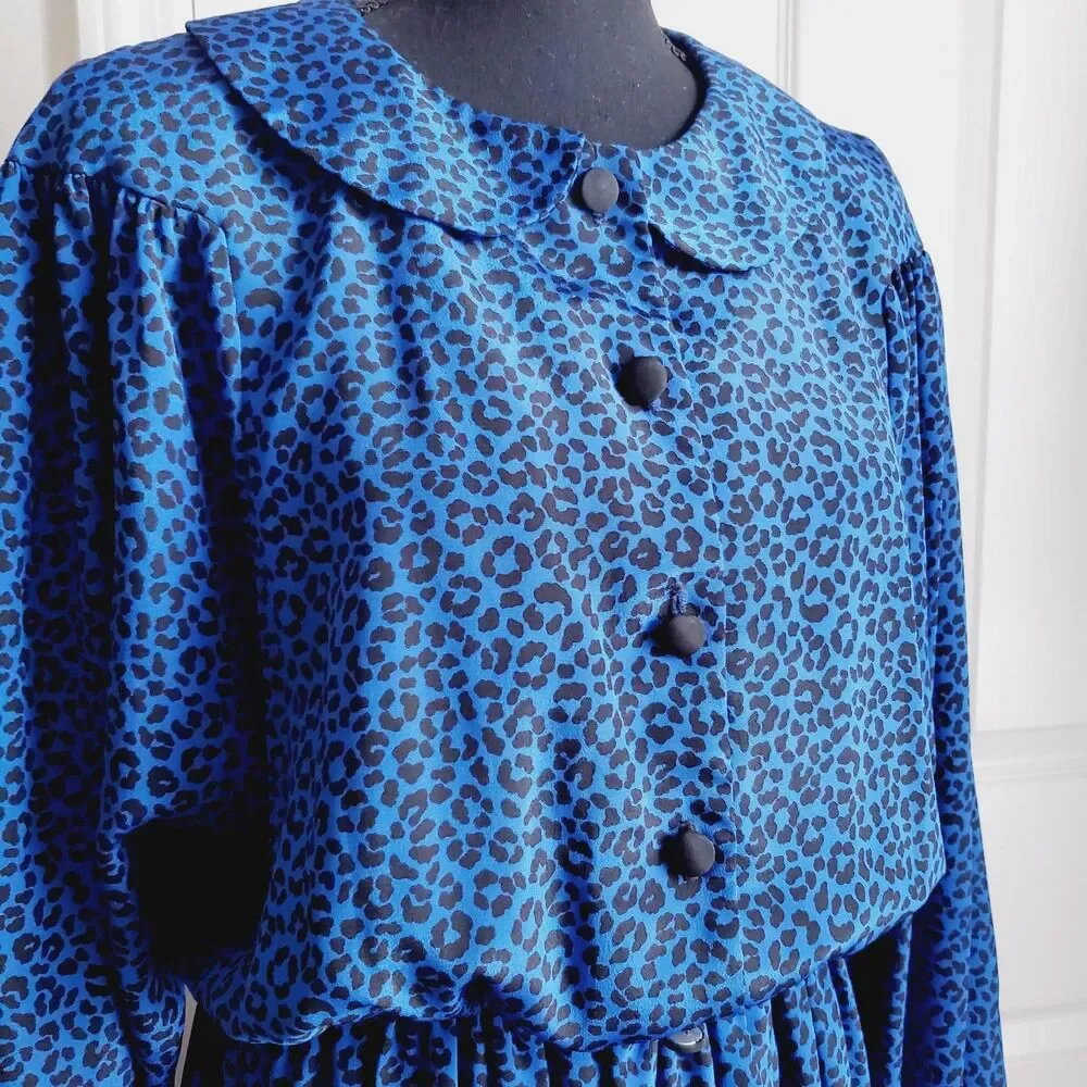 Vintage Tribute Blue Animal Print Dress Elastic Waist Long Sleeve Size M GUC - Picture 12 of 14